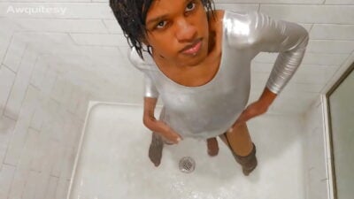 Ebony Sissy Jerks Off in Shower