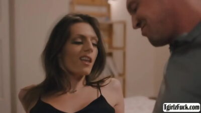 Transwoman Jade Venus Blowjobs And Analed By Straight Male