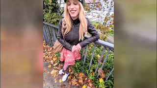 Public remote with vibrating sextoy – Tranny cumshot!!