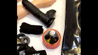 naomy xxl trans shows her new gadgets for slaves who want to be humiliated